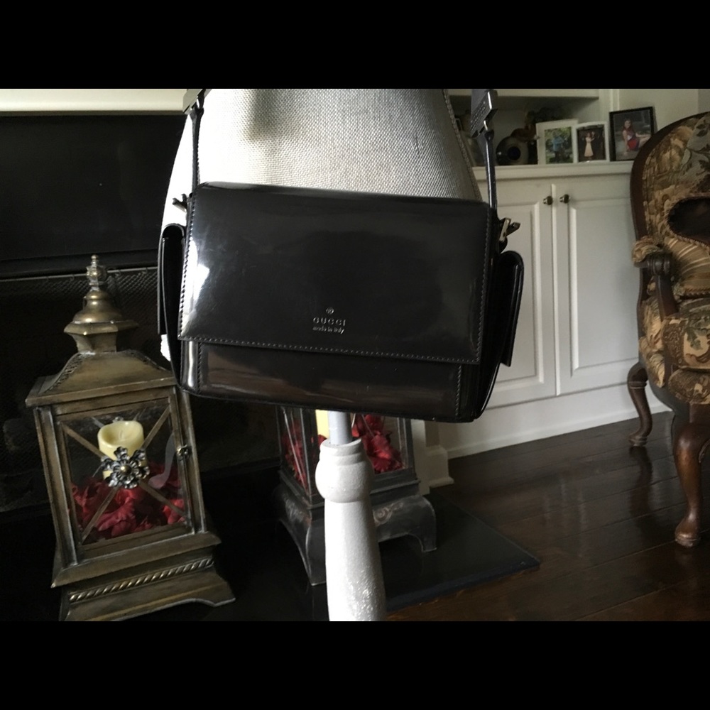 Gucci purse ( 001-3278-000926 )